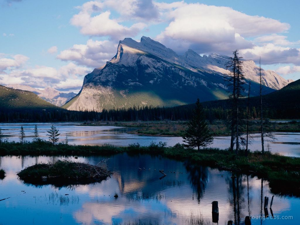 Mount Rundle, Banff National Park, Alberta, Canada